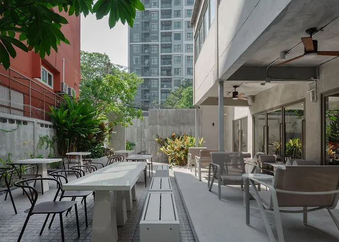 Hotel Nidhra Boutique Sukhumvit 3*