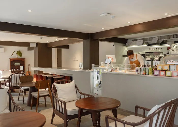 Nidhra Boutique Sukhumvit