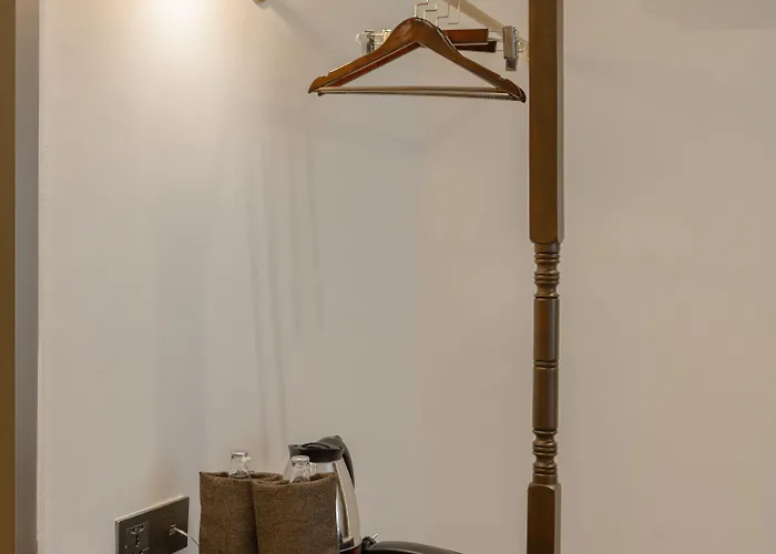 Nidhra Boutique Sukhumvit